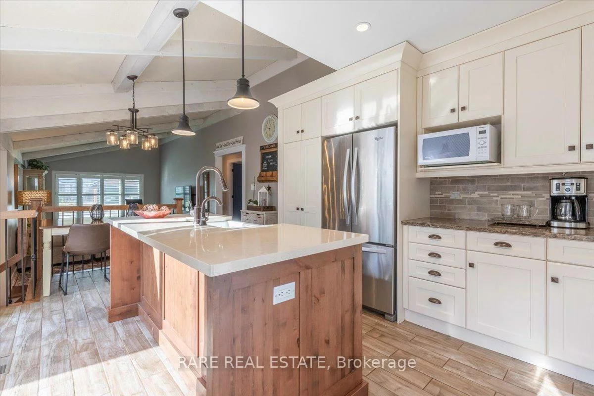 2263, 25th, Alcona, Innisfil
