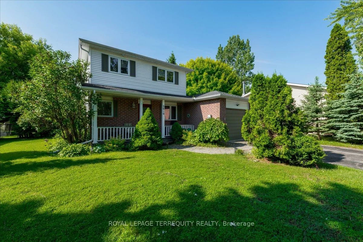 2610, Lawrence, Stroud, Innisfil