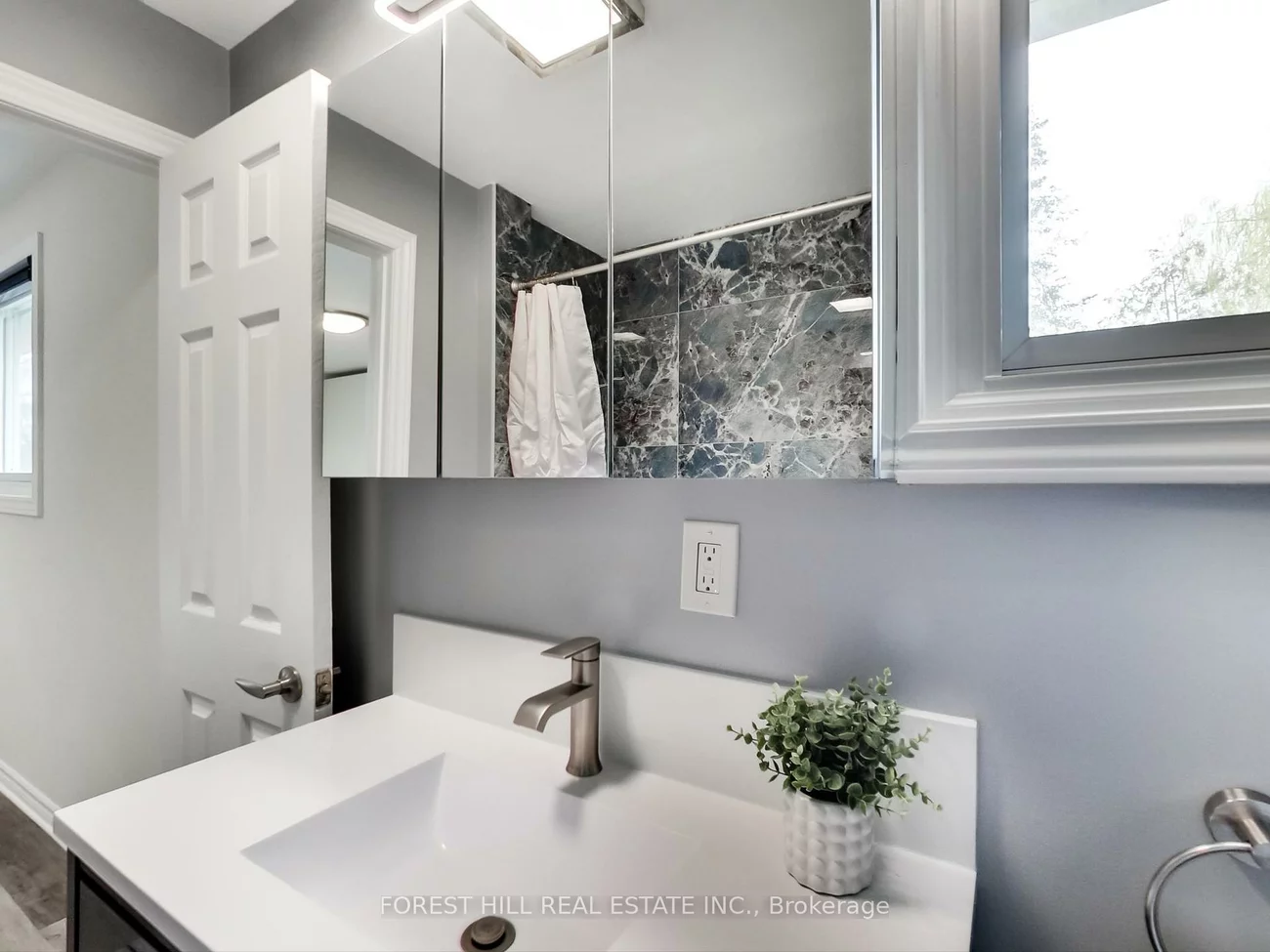 1153, Vernor, Gilford, Innisfil