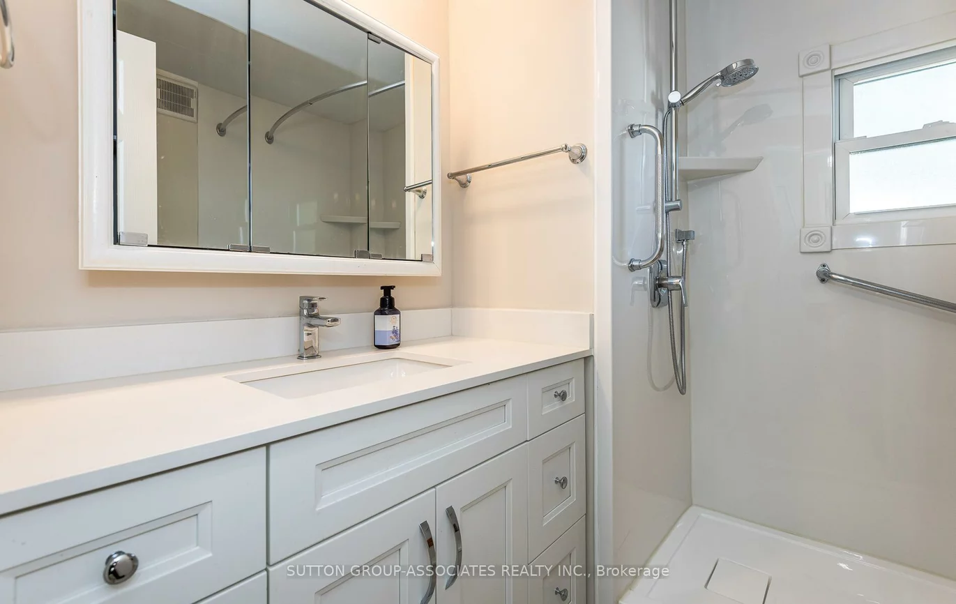 22, Trefoil, Rural Innisfil, Innisfil
