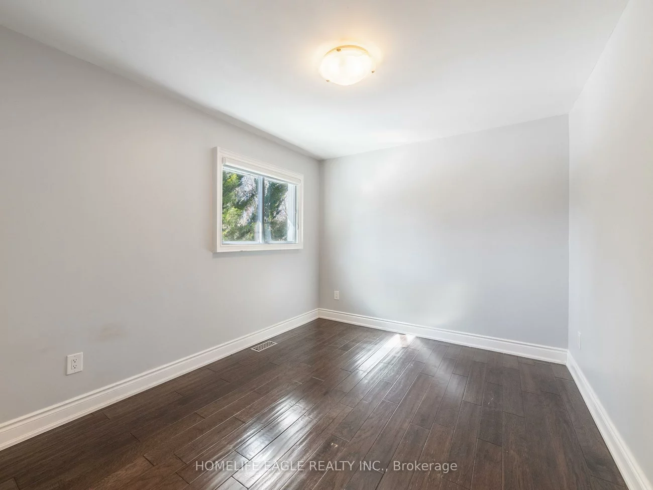 2049, Kate, Alcona, Innisfil