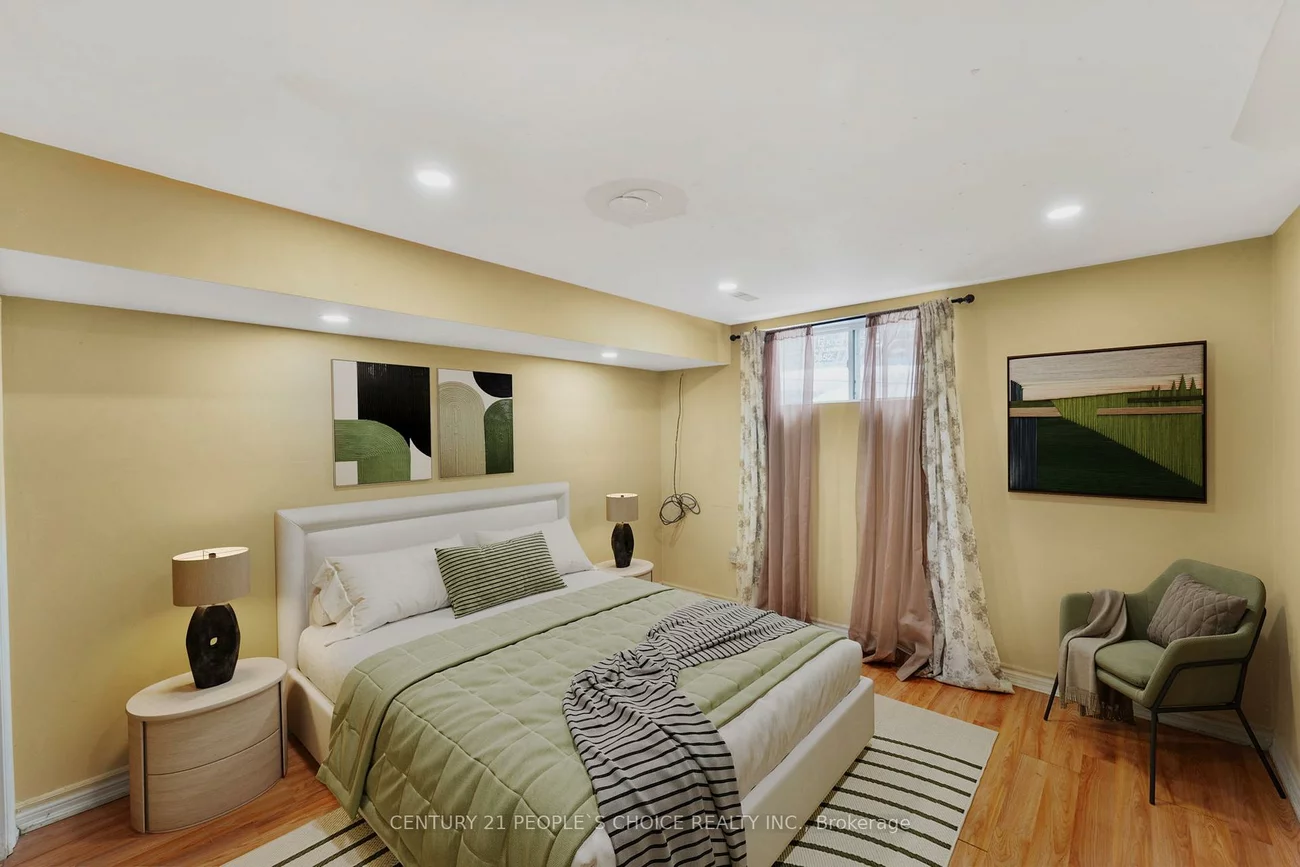 6950, Yonge, Alcona, Innisfil