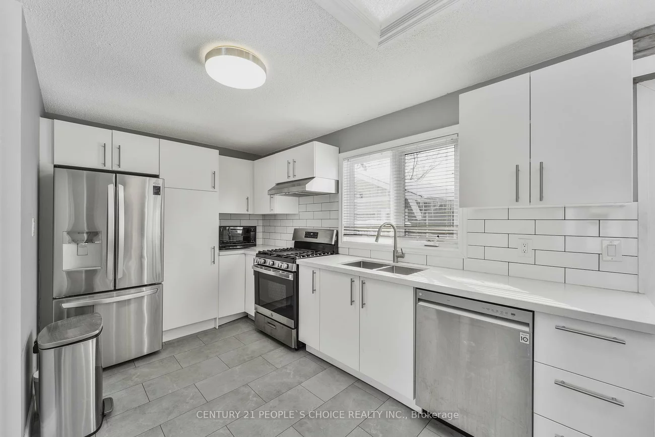 6950, Yonge, Alcona, Innisfil