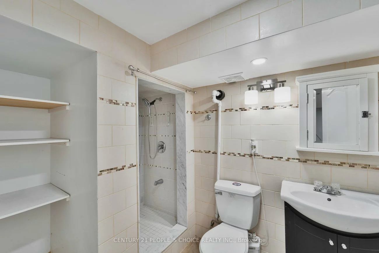 6950, Yonge, Alcona, Innisfil