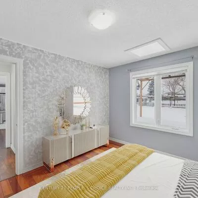 6950, Yonge, Alcona, Innisfil