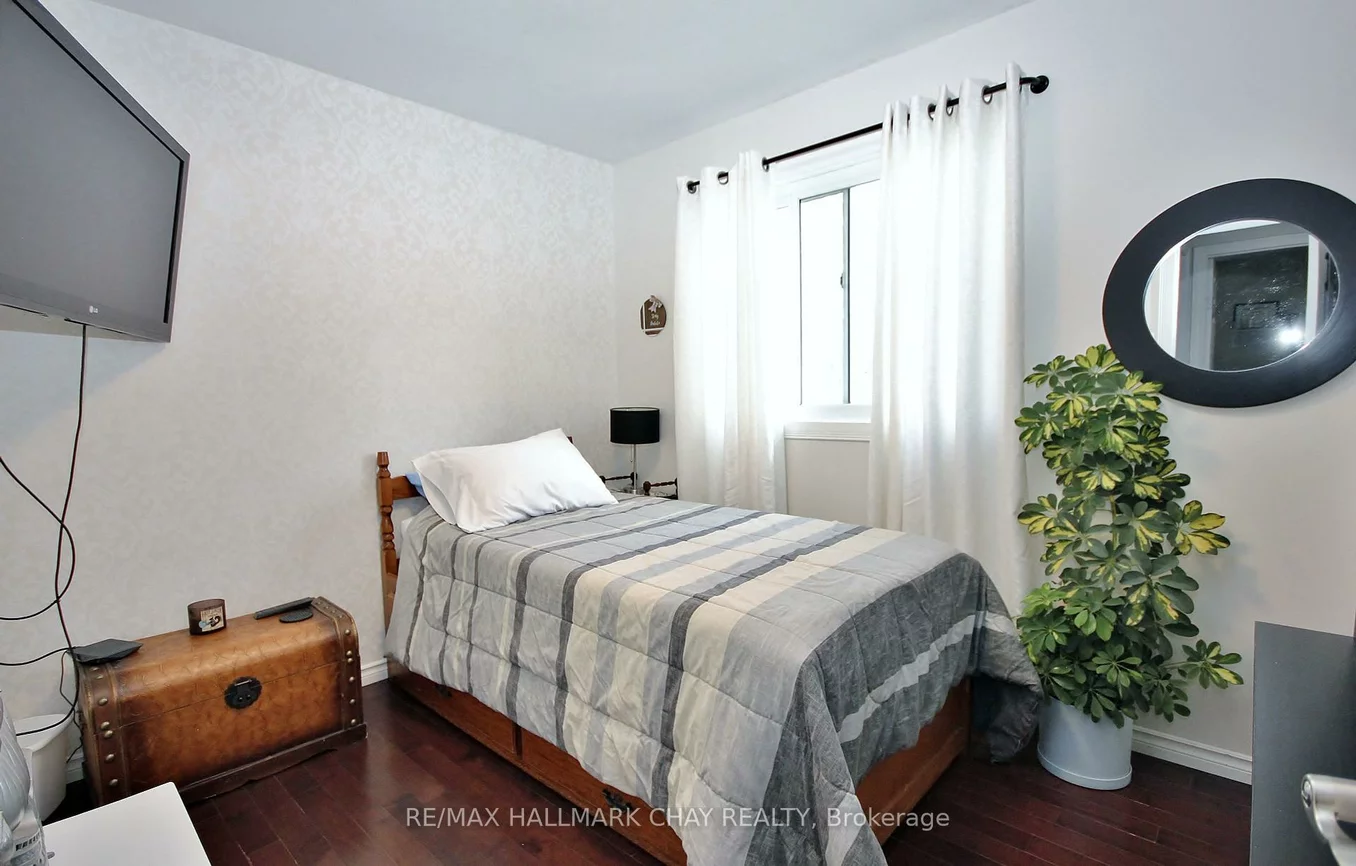 700, James, Alcona, Innisfil