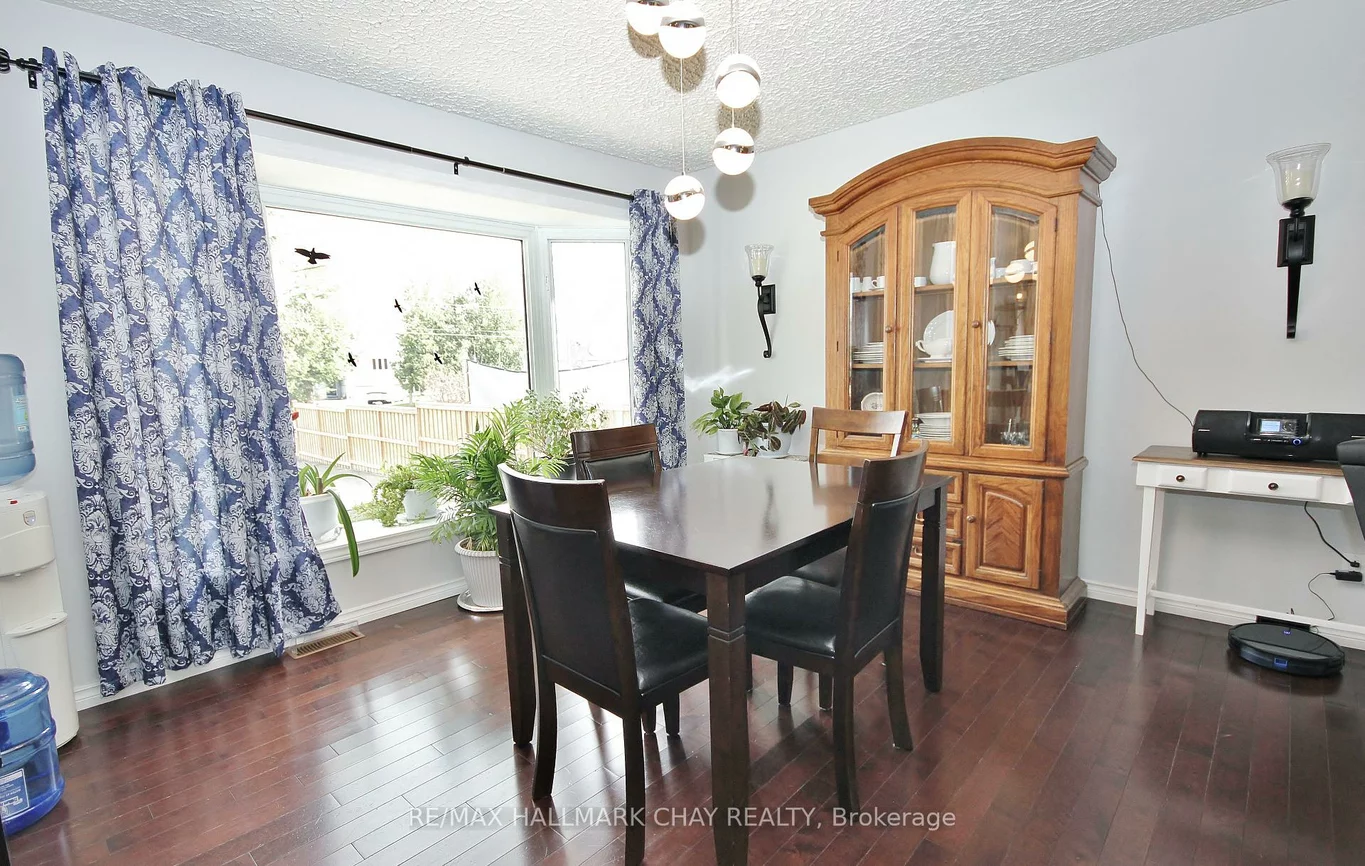700, James, Alcona, Innisfil