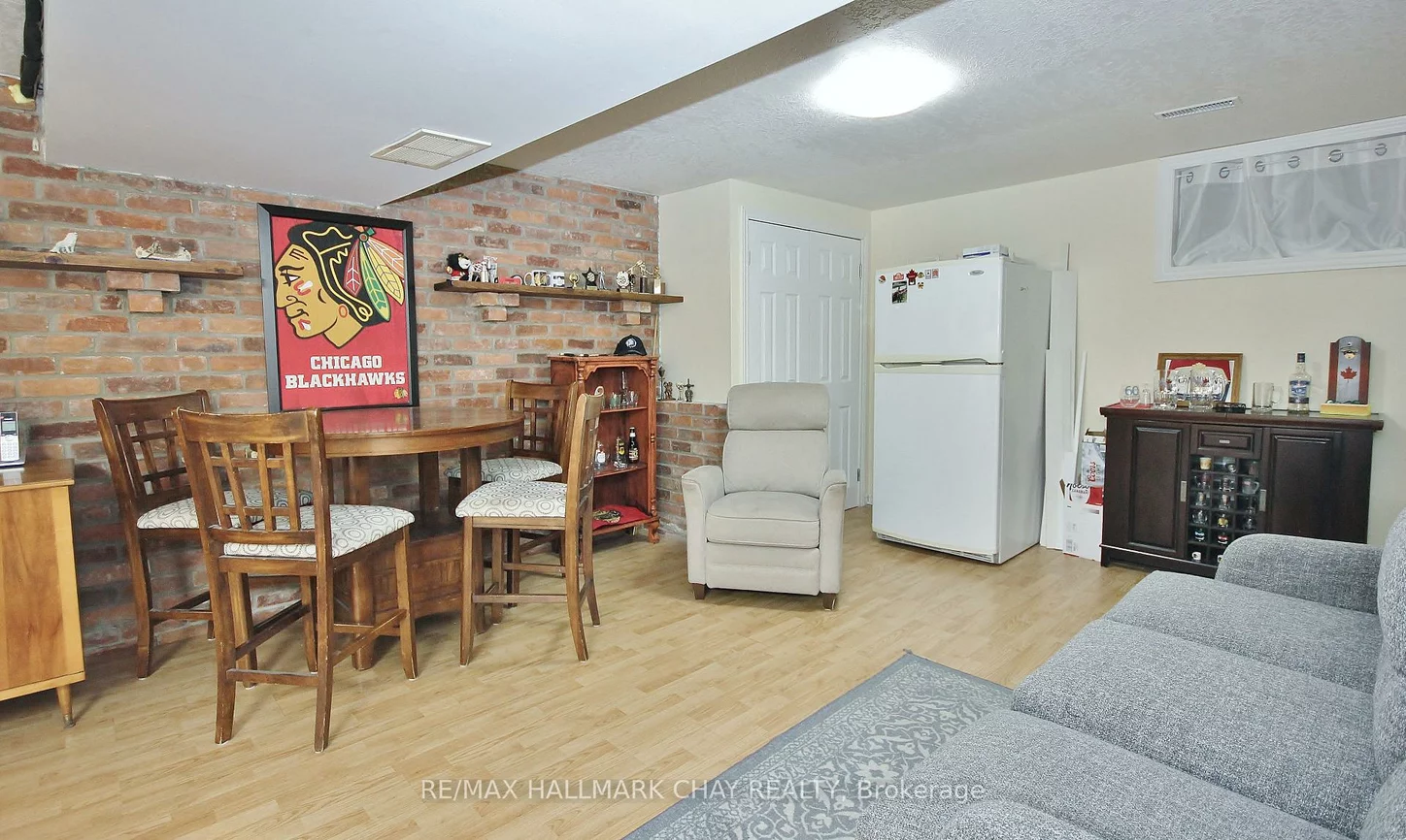 700, James, Alcona, Innisfil