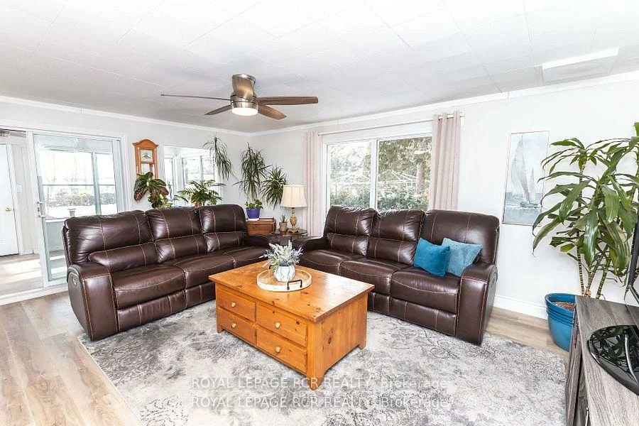 1526, Houston, Rural Innisfil, Innisfil