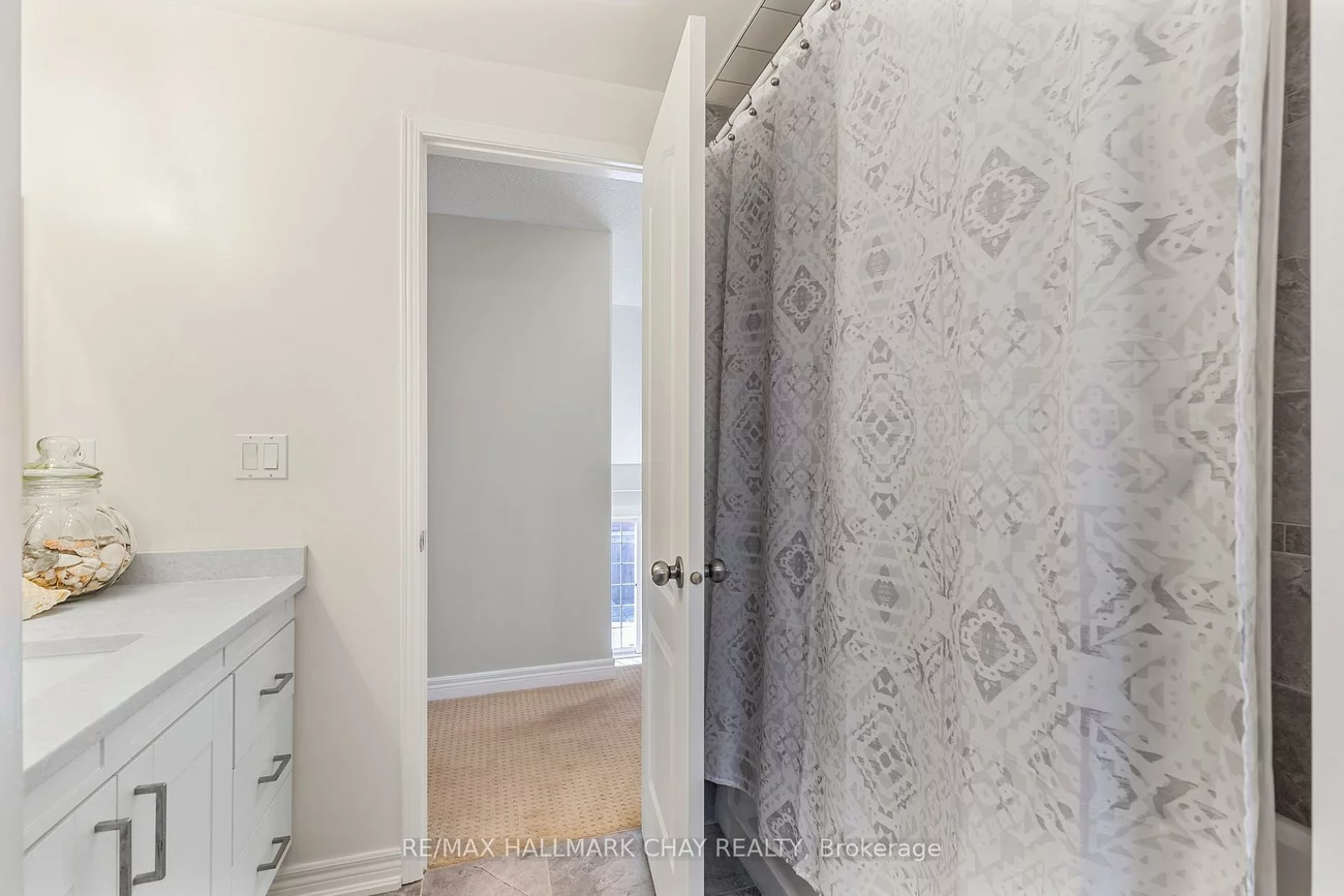 1143, Booth, Alcona, Innisfil