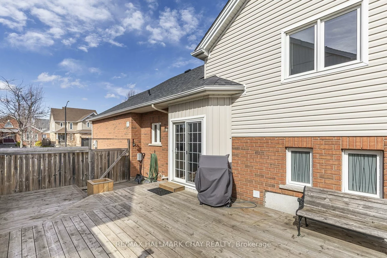 1143, Booth, Alcona, Innisfil