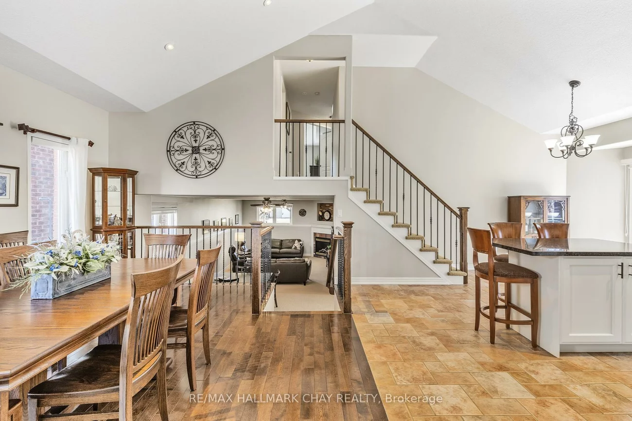 1143, Booth, Alcona, Innisfil