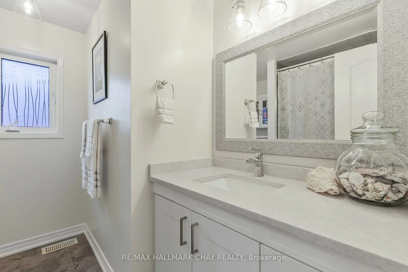 1143, Booth, Alcona, Innisfil