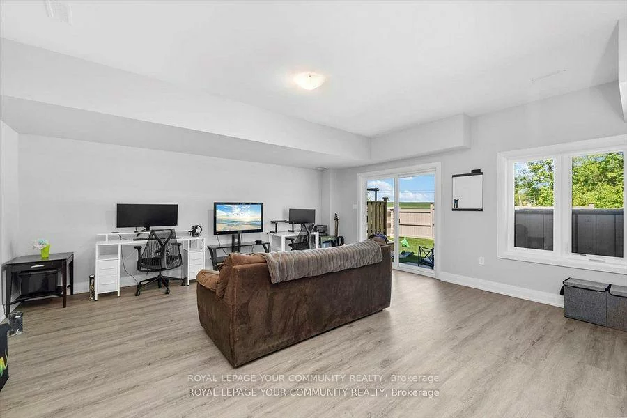 1494, Purchase, Lefroy, Innisfil