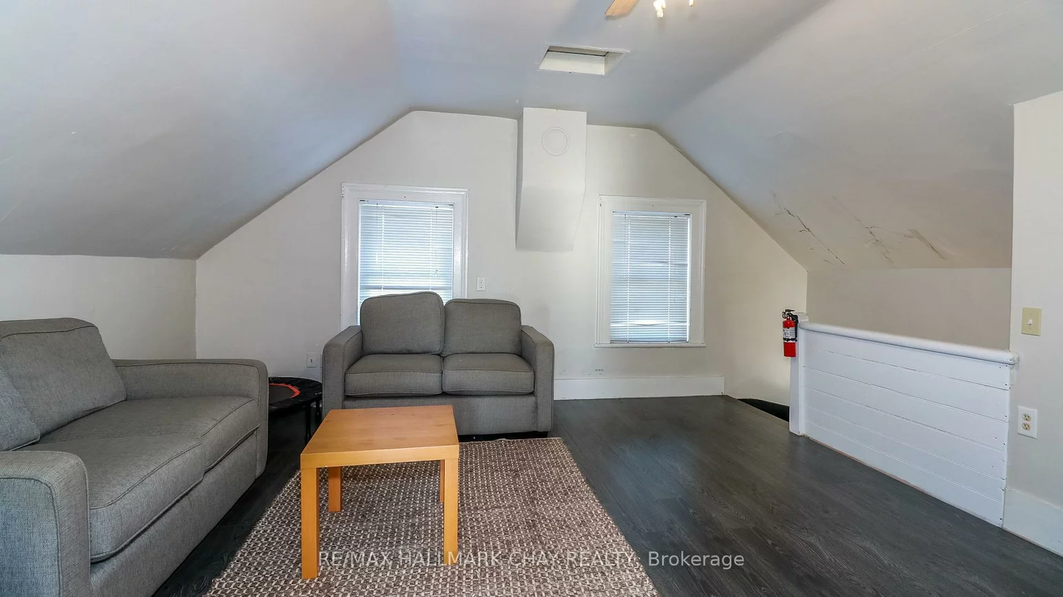 2223, Victoria, Stroud, Innisfil
