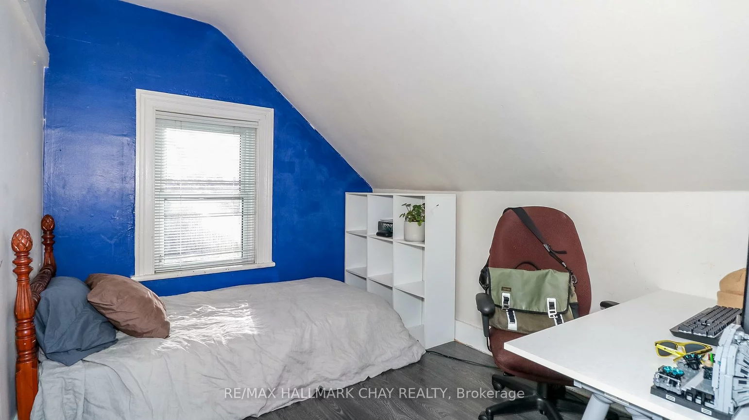 2223, Victoria, Stroud, Innisfil