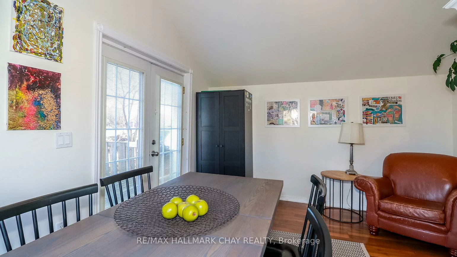 2223, Victoria, Stroud, Innisfil