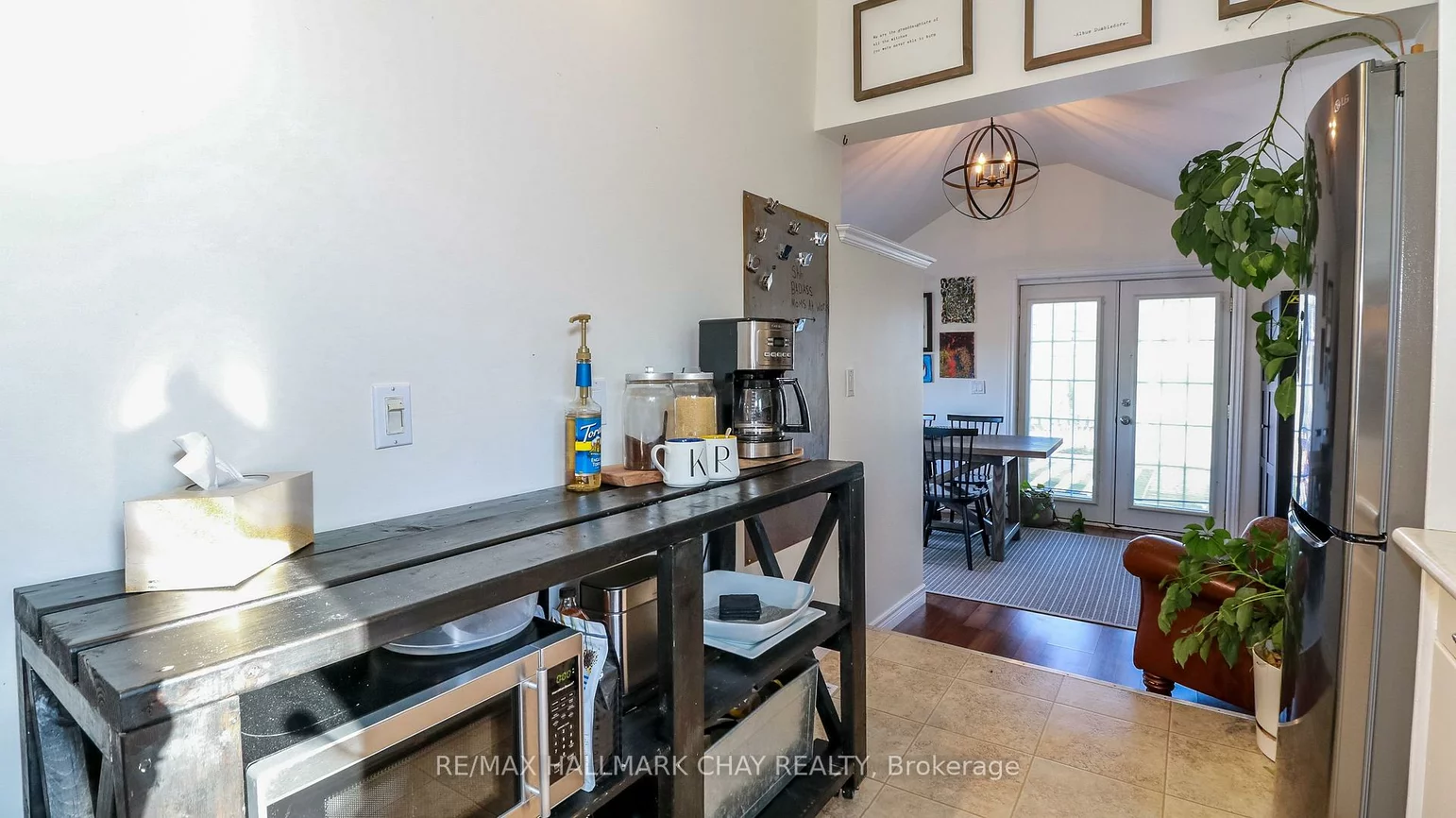 2223, Victoria, Stroud, Innisfil
