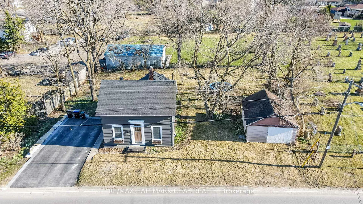 2223, Victoria, Stroud, Innisfil