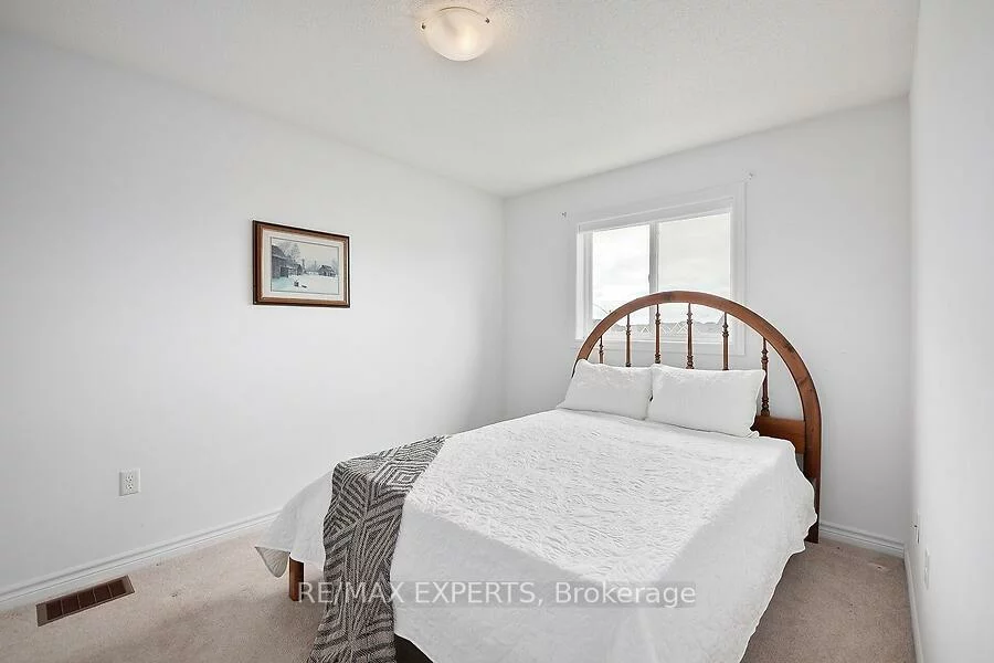2104, Galloway, Alcona, Innisfil