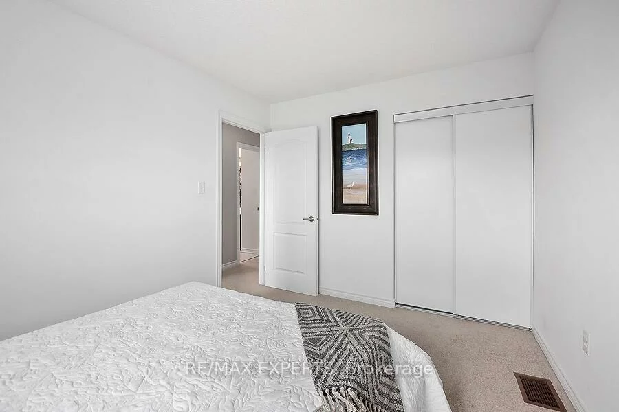2104, Galloway, Alcona, Innisfil