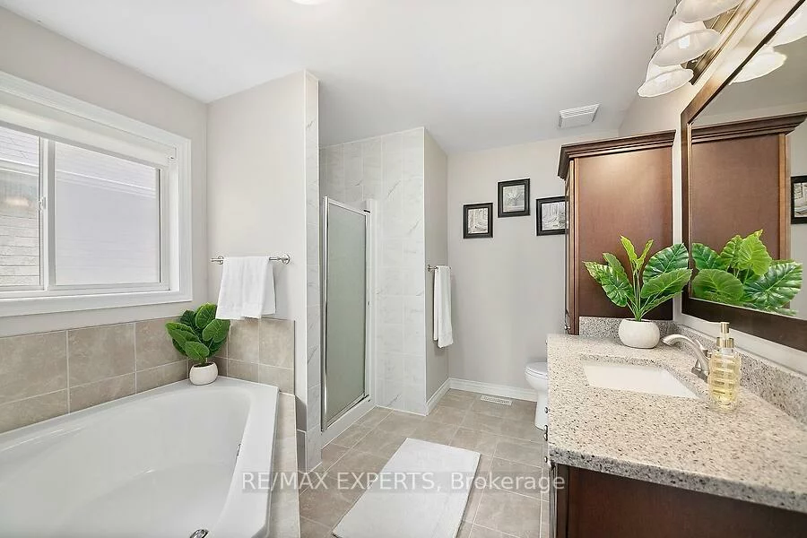 2104, Galloway, Alcona, Innisfil