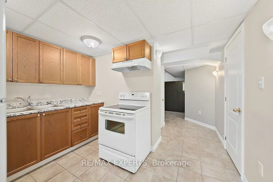 2104, Galloway, Alcona, Innisfil
