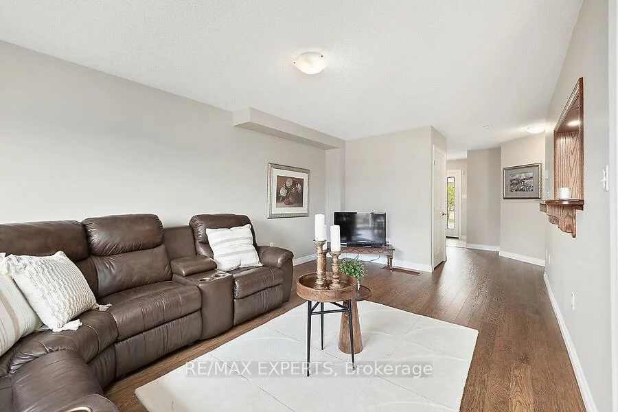 2104, Galloway, Alcona, Innisfil