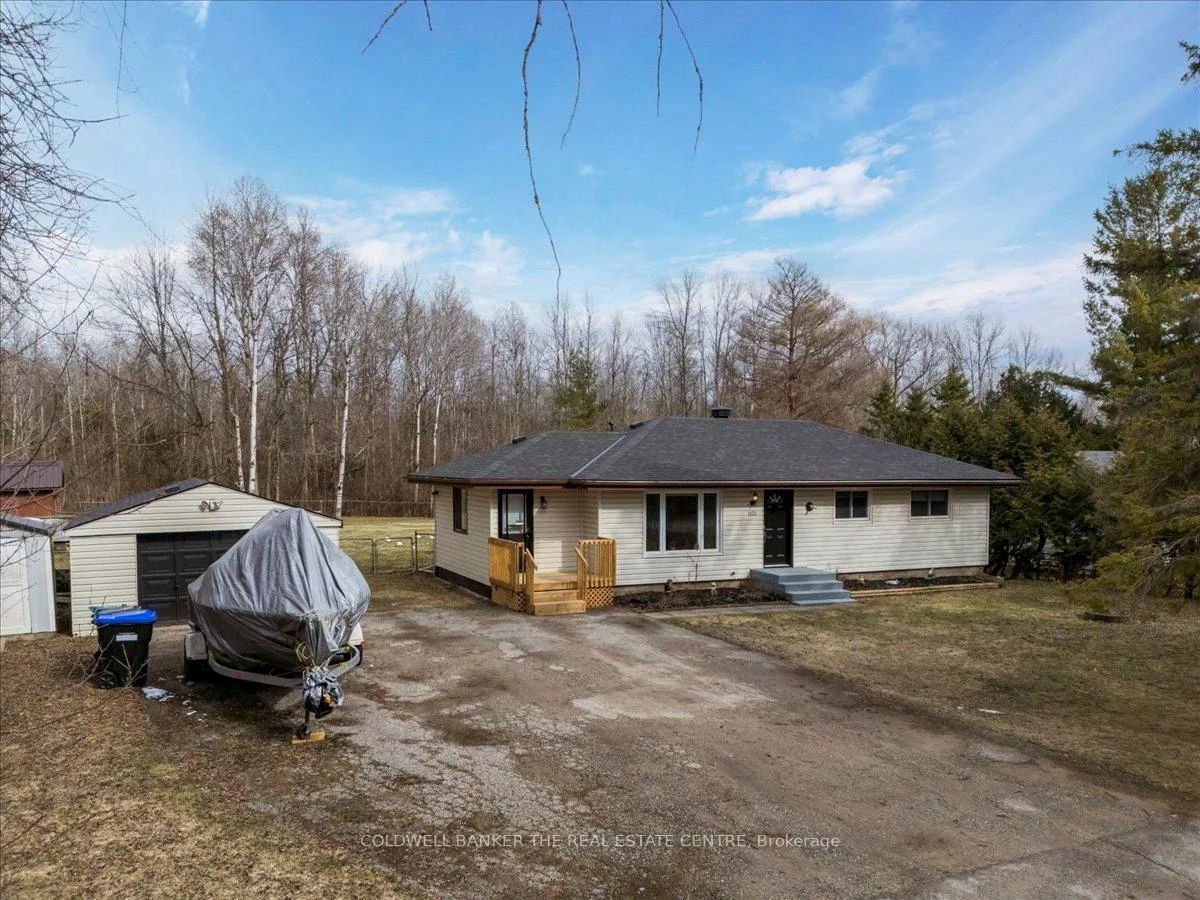 1121, Ferrier, Lefroy, Innisfil