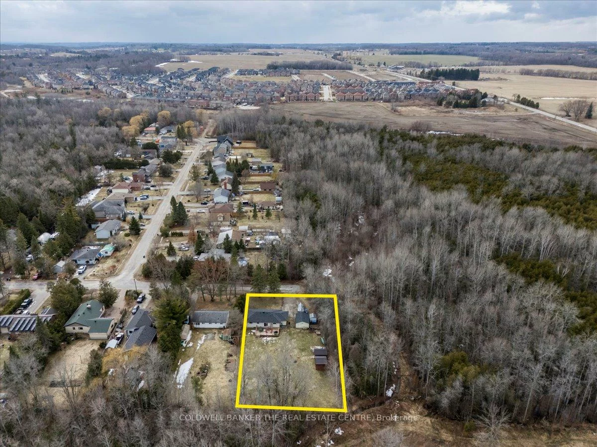 1121, Ferrier, Lefroy, Innisfil