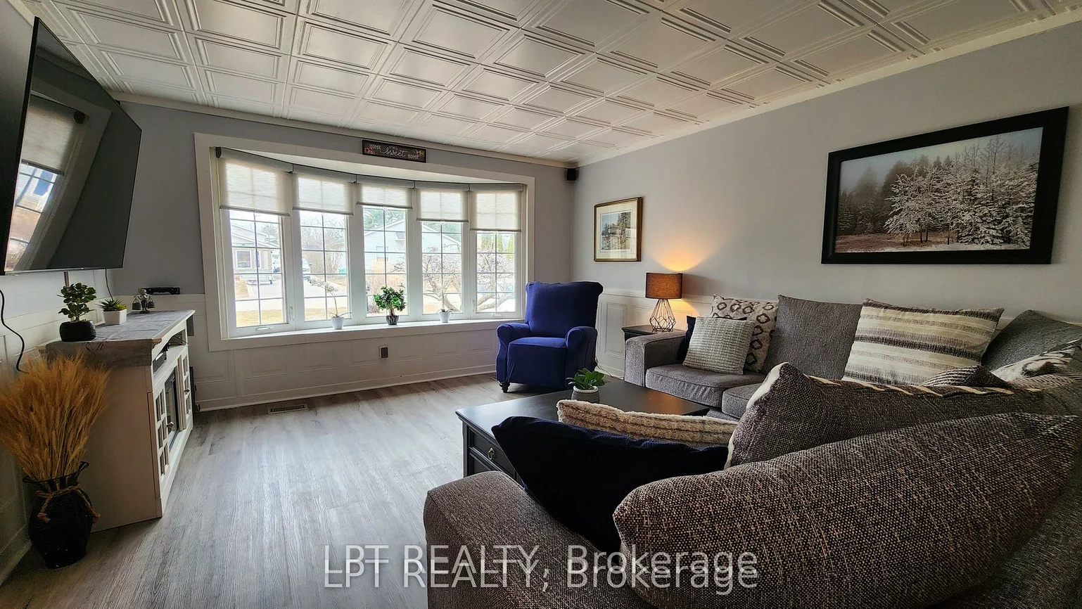 2049, Northern, Alcona, Innisfil