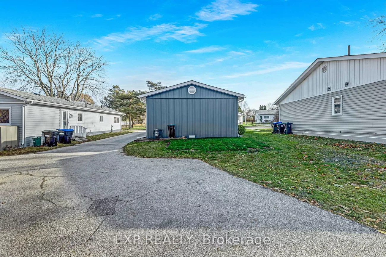42, Flora, Alcona, Innisfil