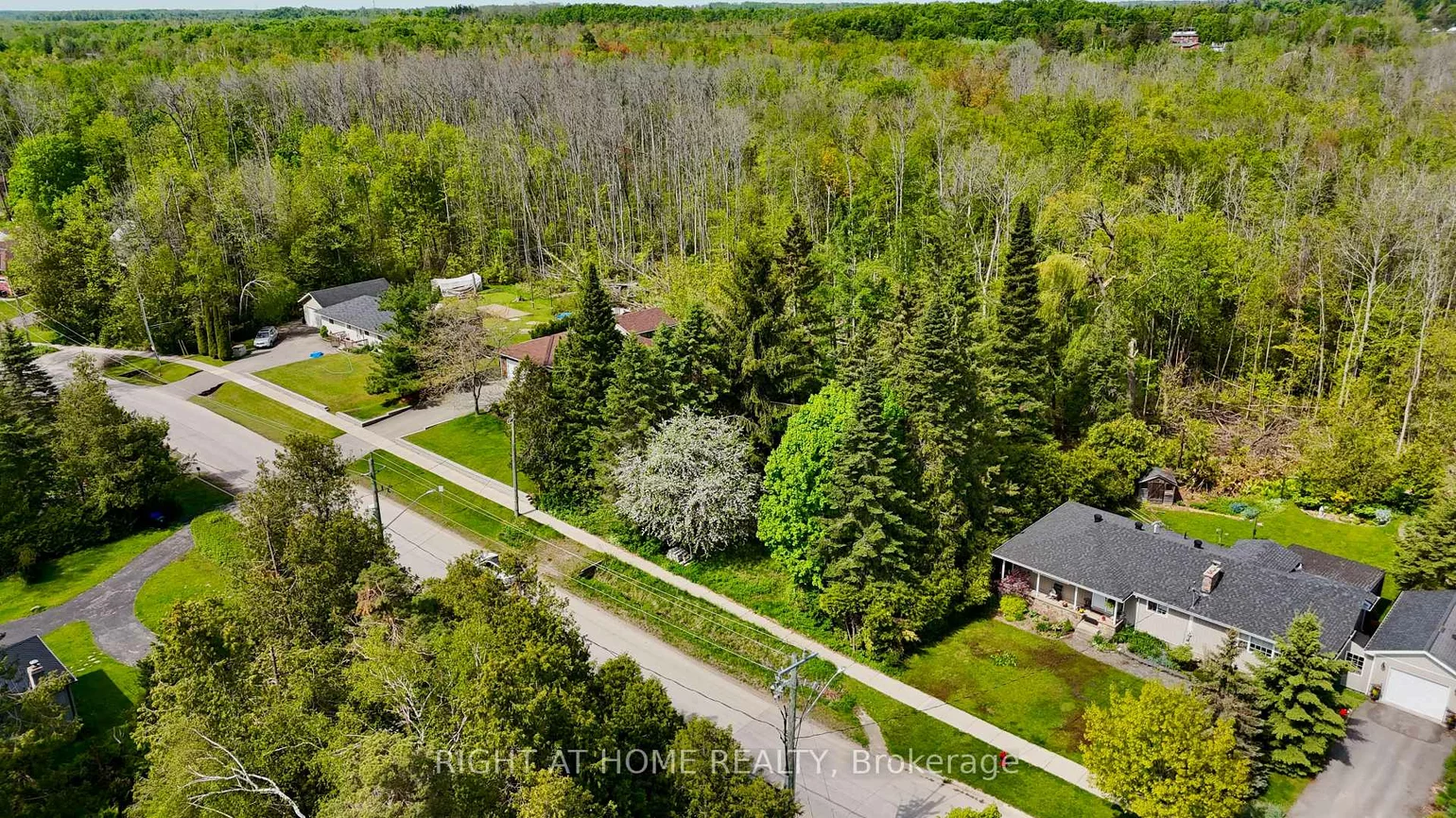 2802, Ireton, Alcona, Innisfil