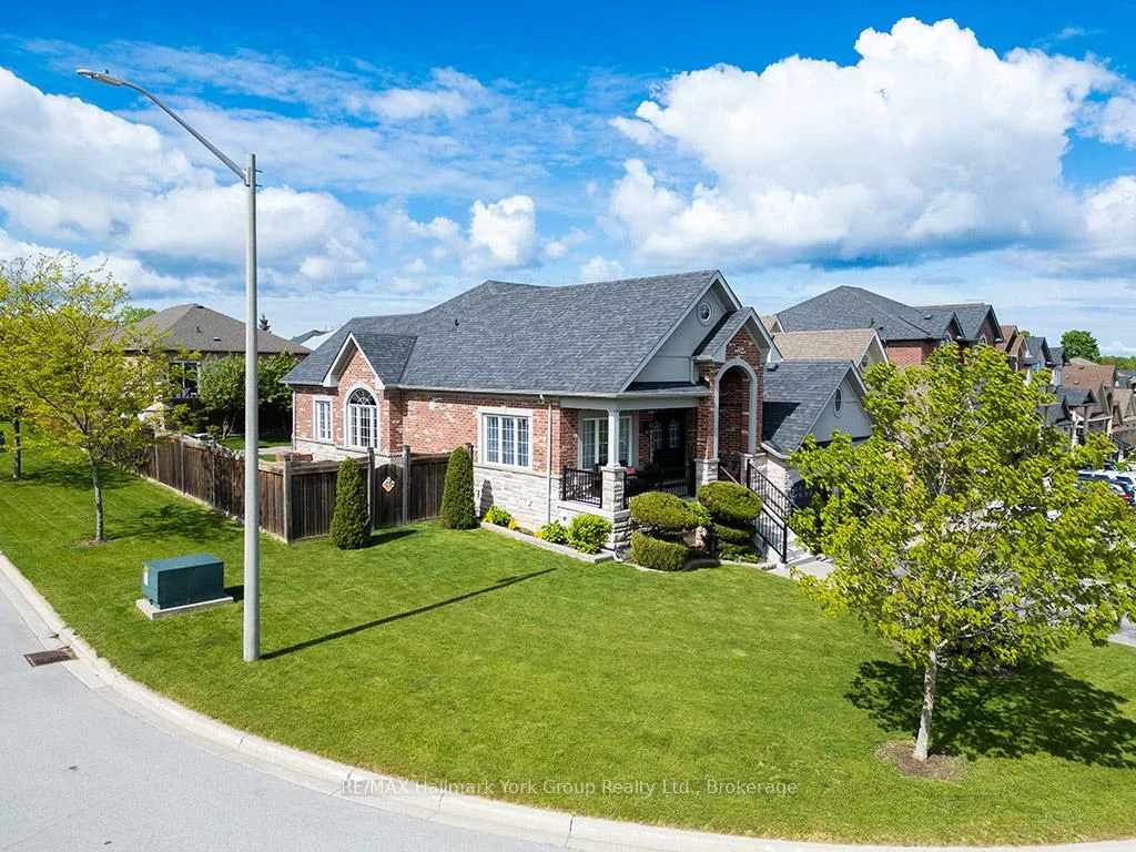 1166, Gina, Alcona, Innisfil