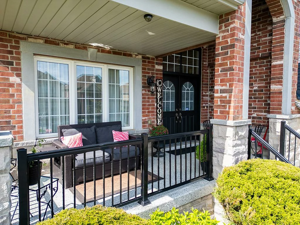 1166, Gina, Alcona, Innisfil