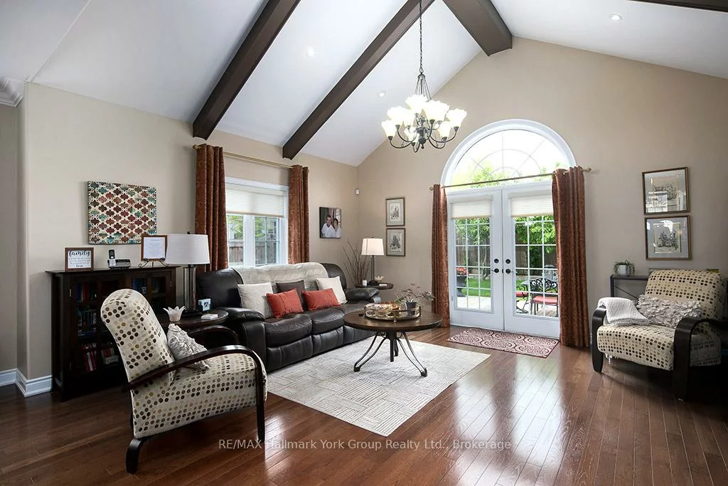 1166, Gina, Alcona, Innisfil