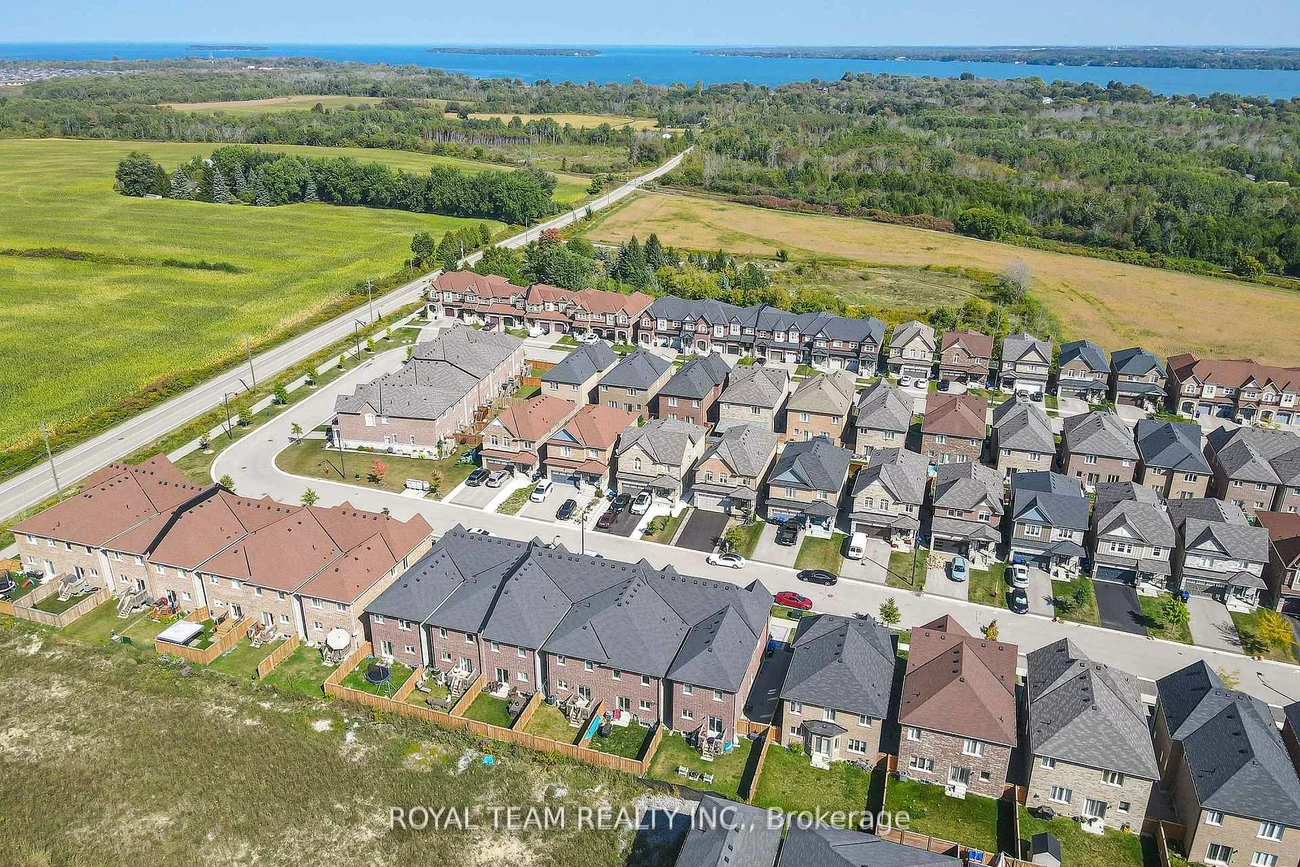 1246, Peelar, Lefroy, Innisfil
