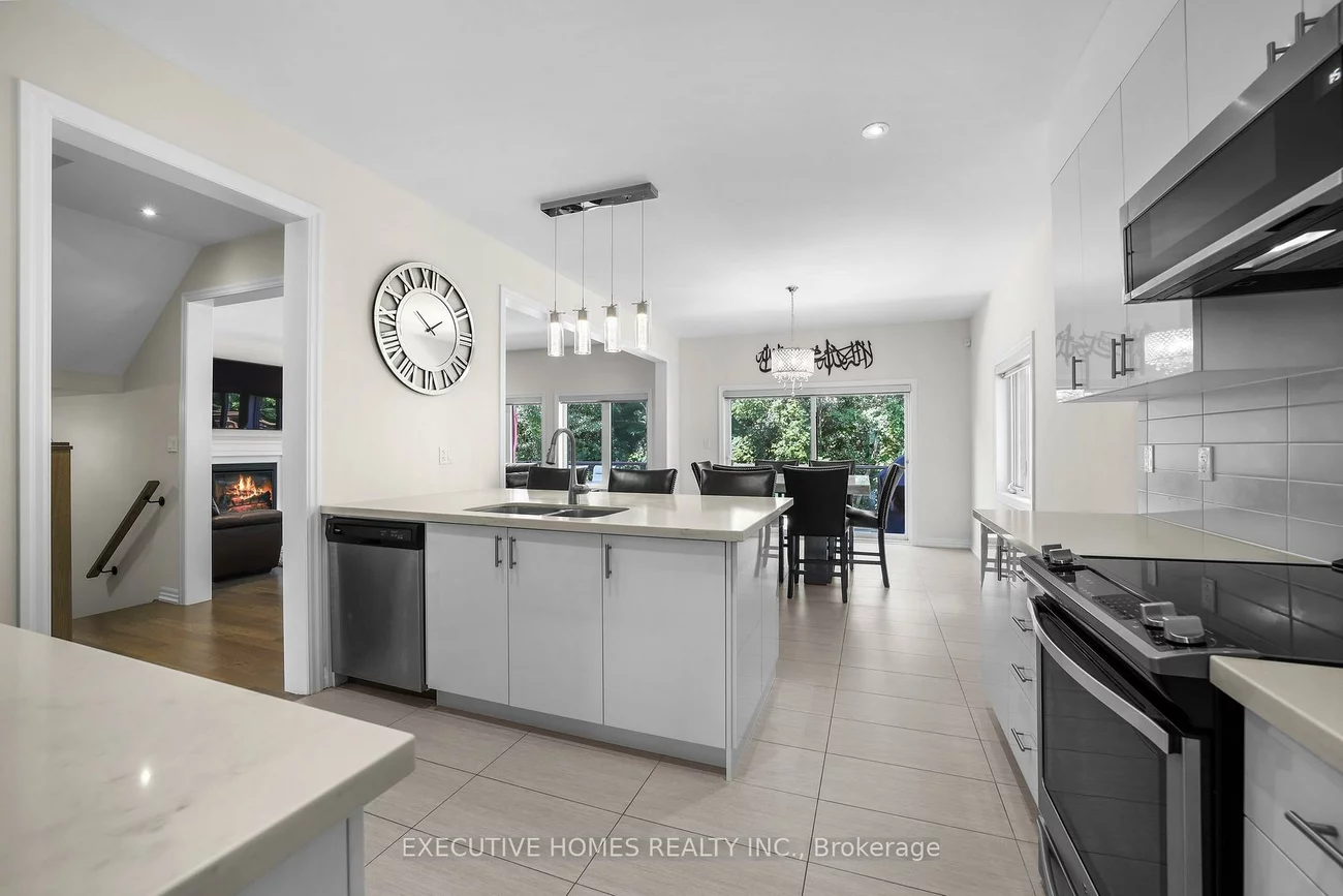 1743, Emberton, Alcona, Innisfil