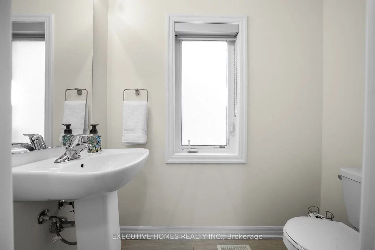 1743, Emberton, Alcona, Innisfil