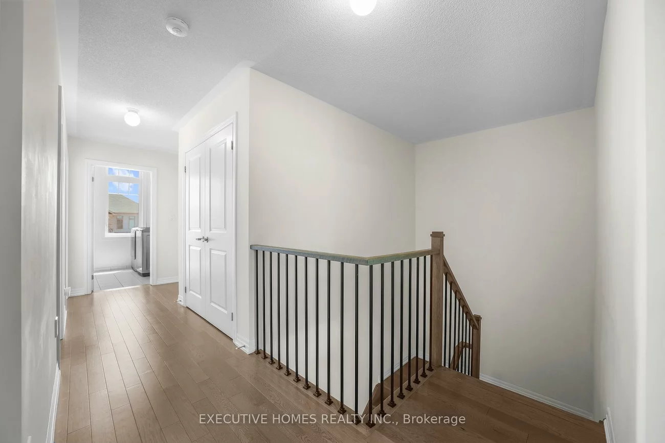 1743, Emberton, Alcona, Innisfil