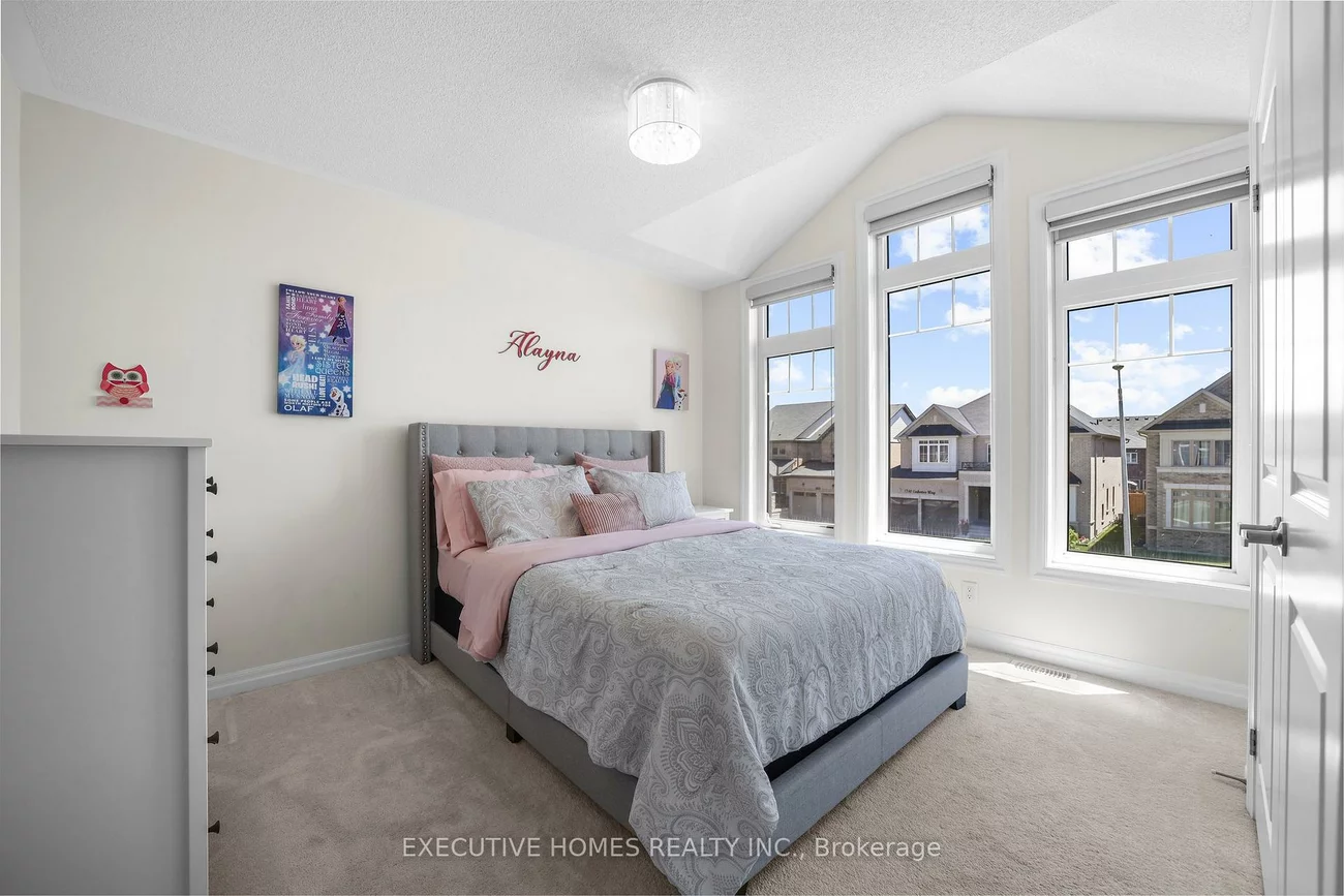 1743, Emberton, Alcona, Innisfil