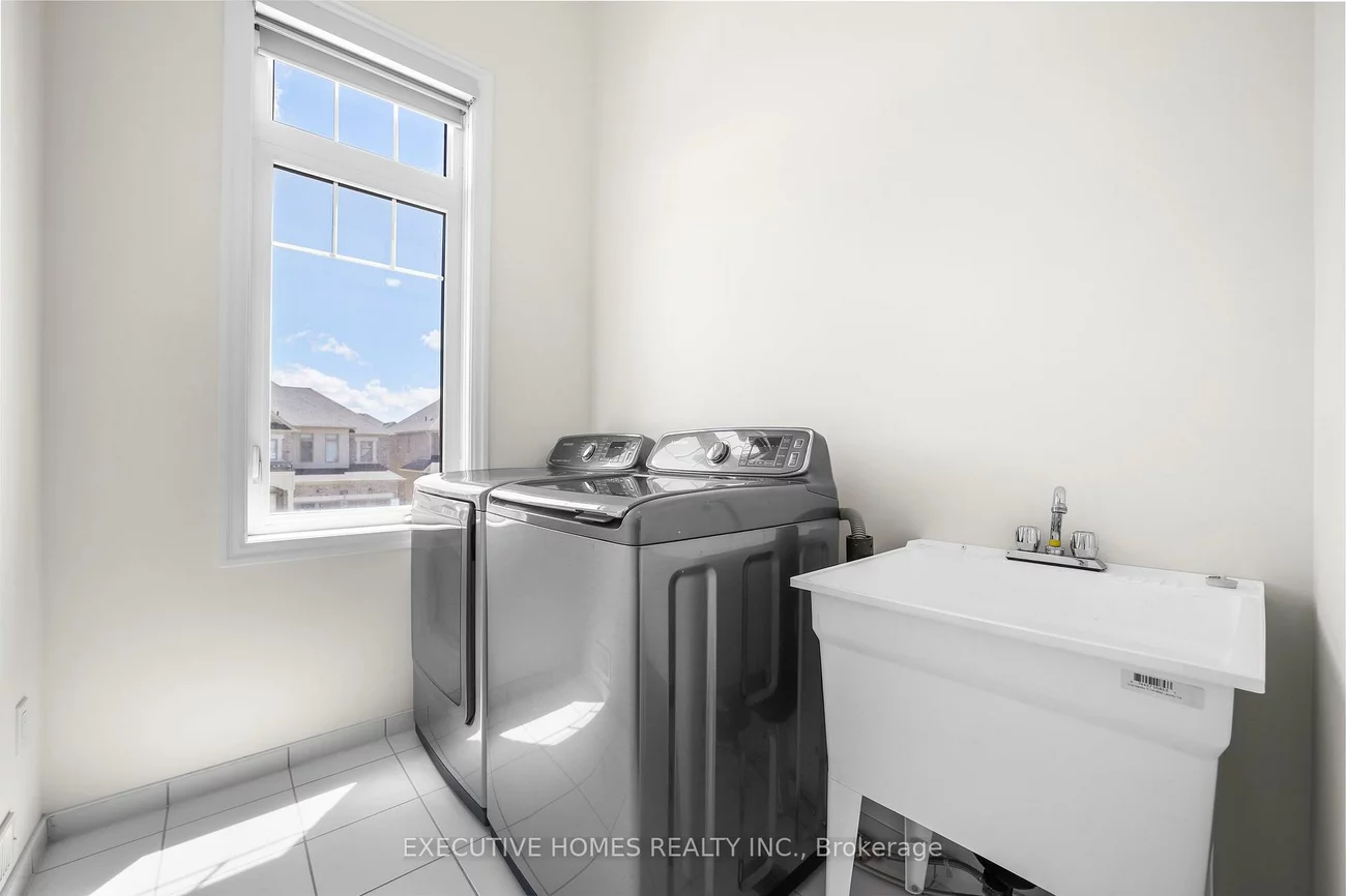 1743, Emberton, Alcona, Innisfil