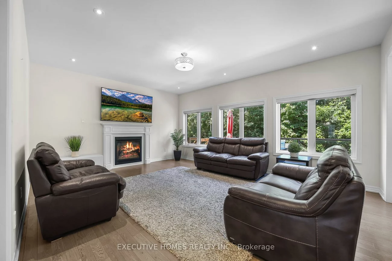 1743, Emberton, Alcona, Innisfil