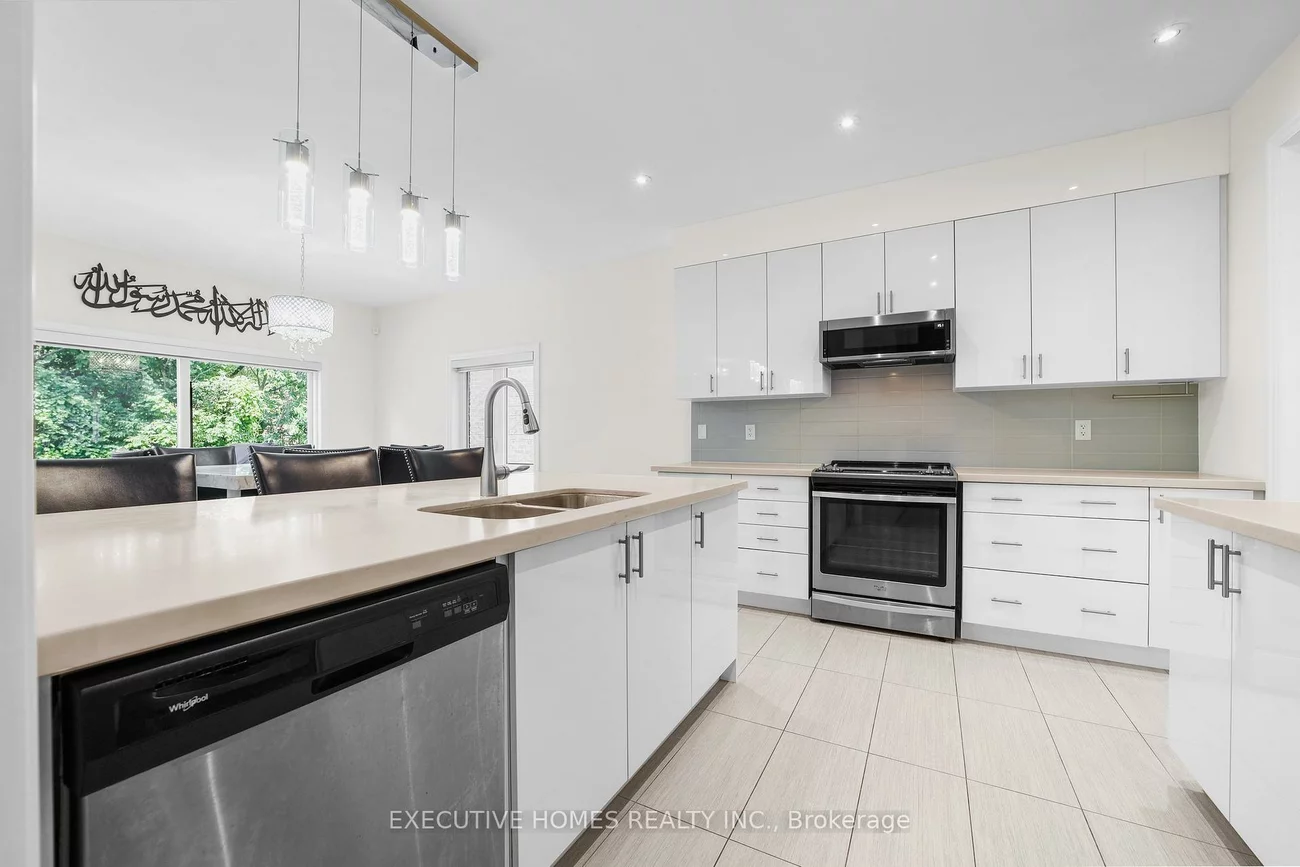 1743, Emberton, Alcona, Innisfil