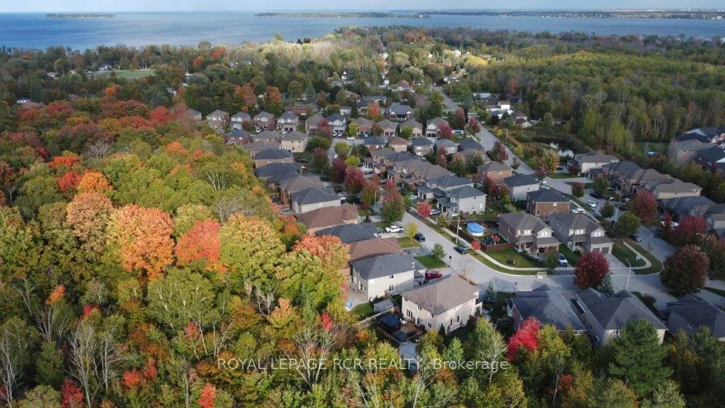 1047, Nantyr, Alcona, Innisfil