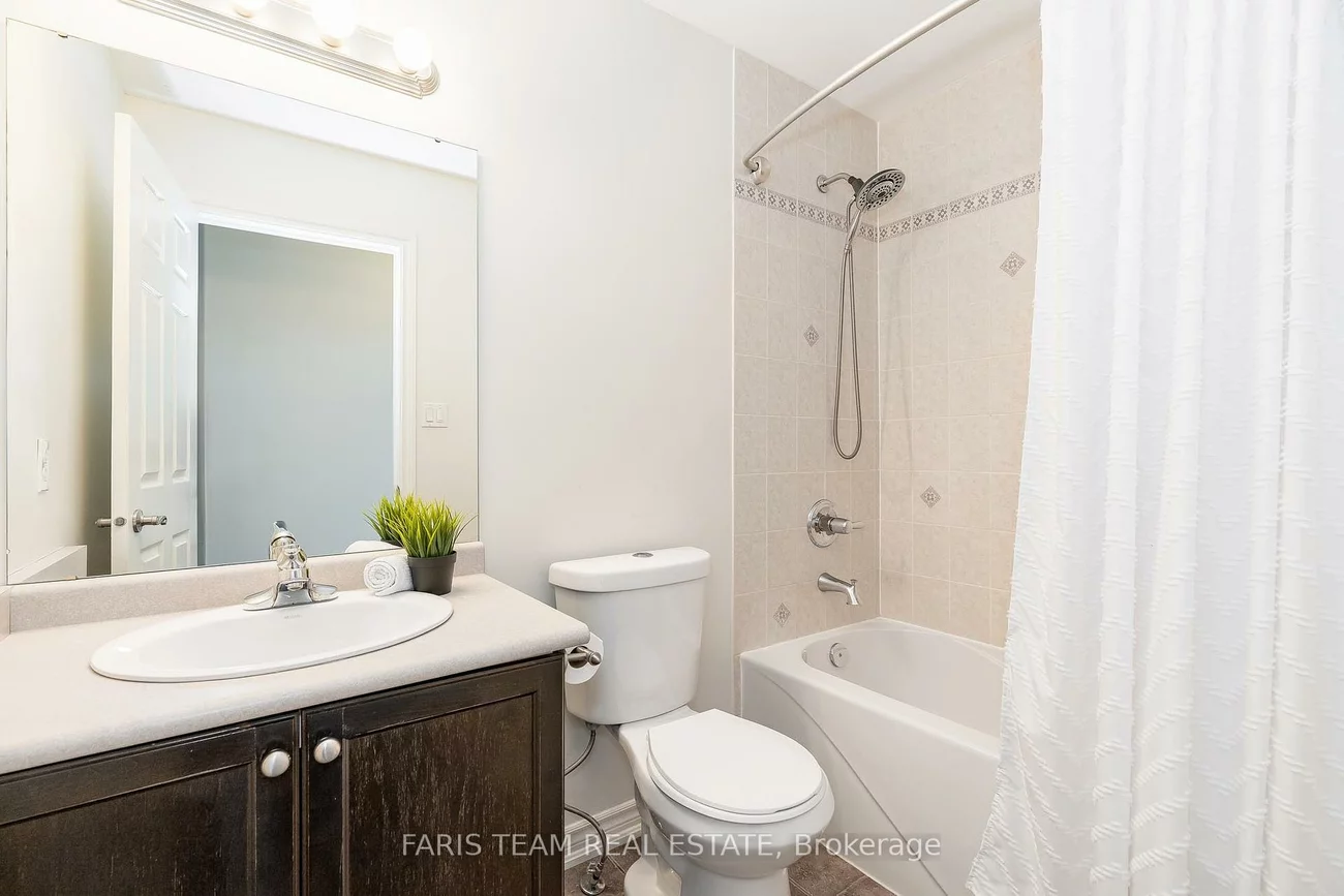 907, Booth, Alcona, Innisfil