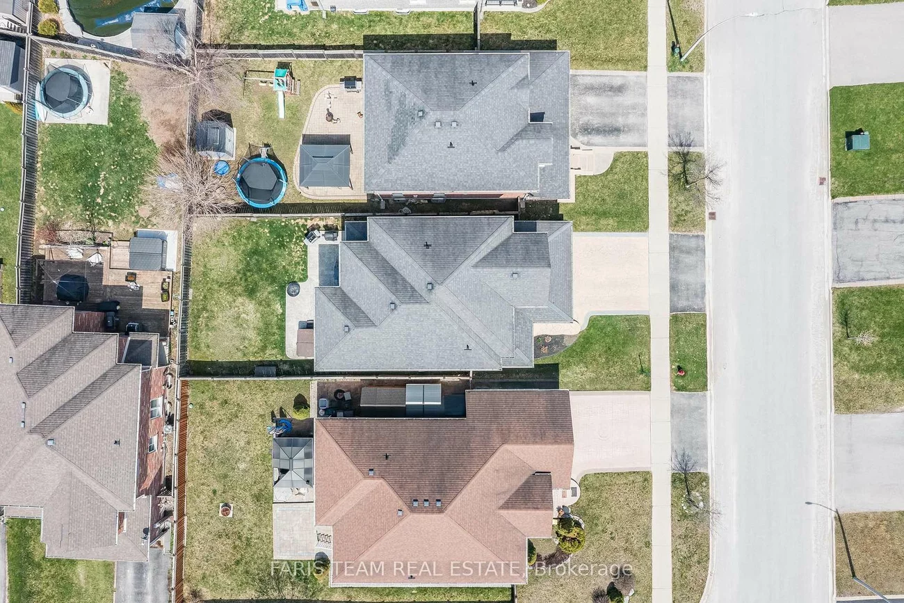907, Booth, Alcona, Innisfil