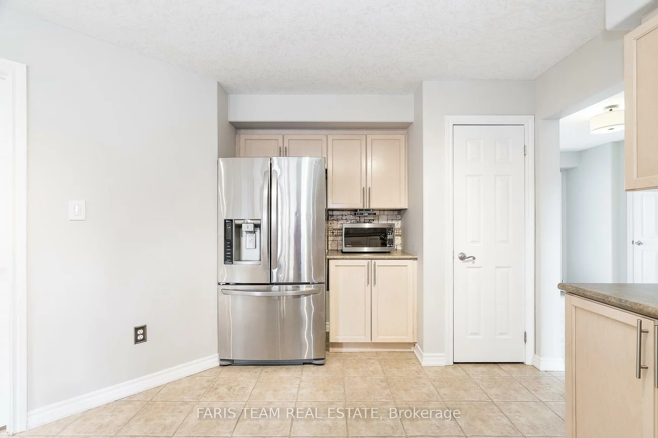 907, Booth, Alcona, Innisfil