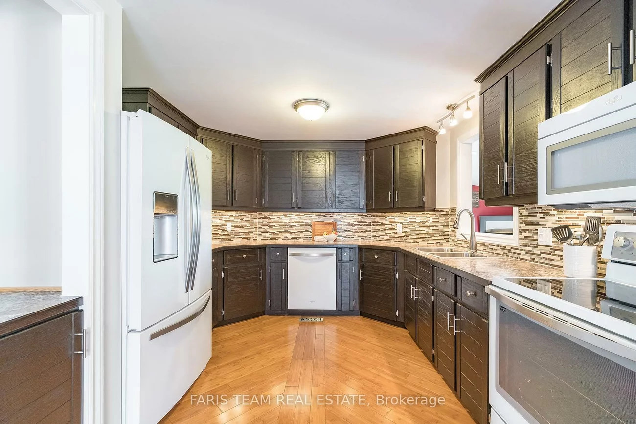 79, Corner Brook, Rural Innisfil, Innisfil