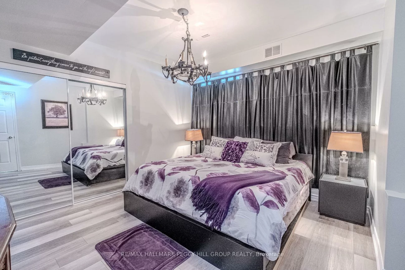 2076, Chantler, Stroud, Innisfil